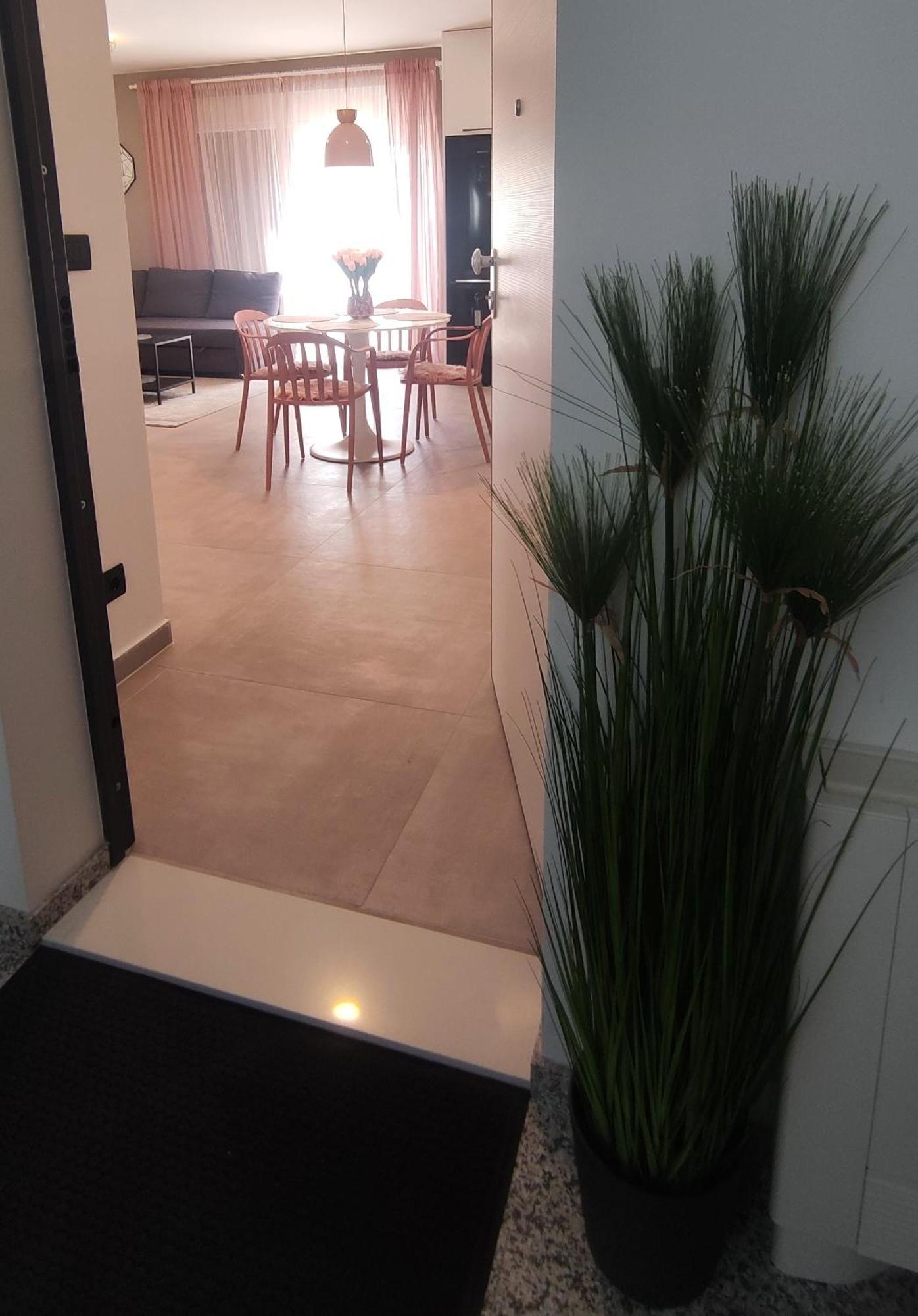 Rosie Apartment Podstrana Exterior photo